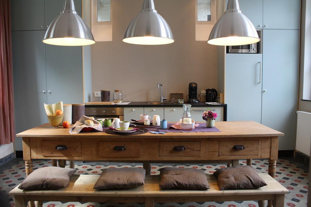 B&B Les Dependances Namur Bagian luar foto