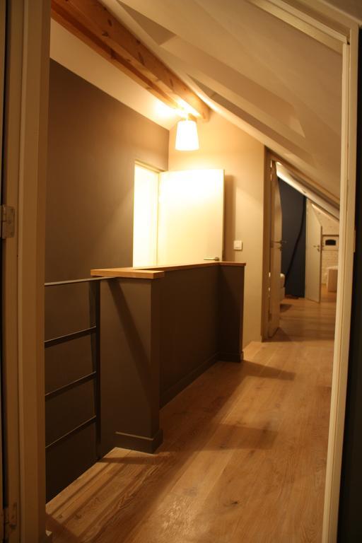 B&B Les Dependances Namur Ruang foto