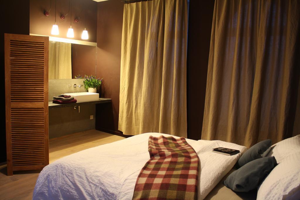 B&B Les Dependances Namur Ruang foto